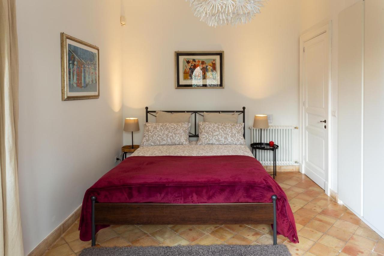 B&B Bellini Міло Екстер'єр фото