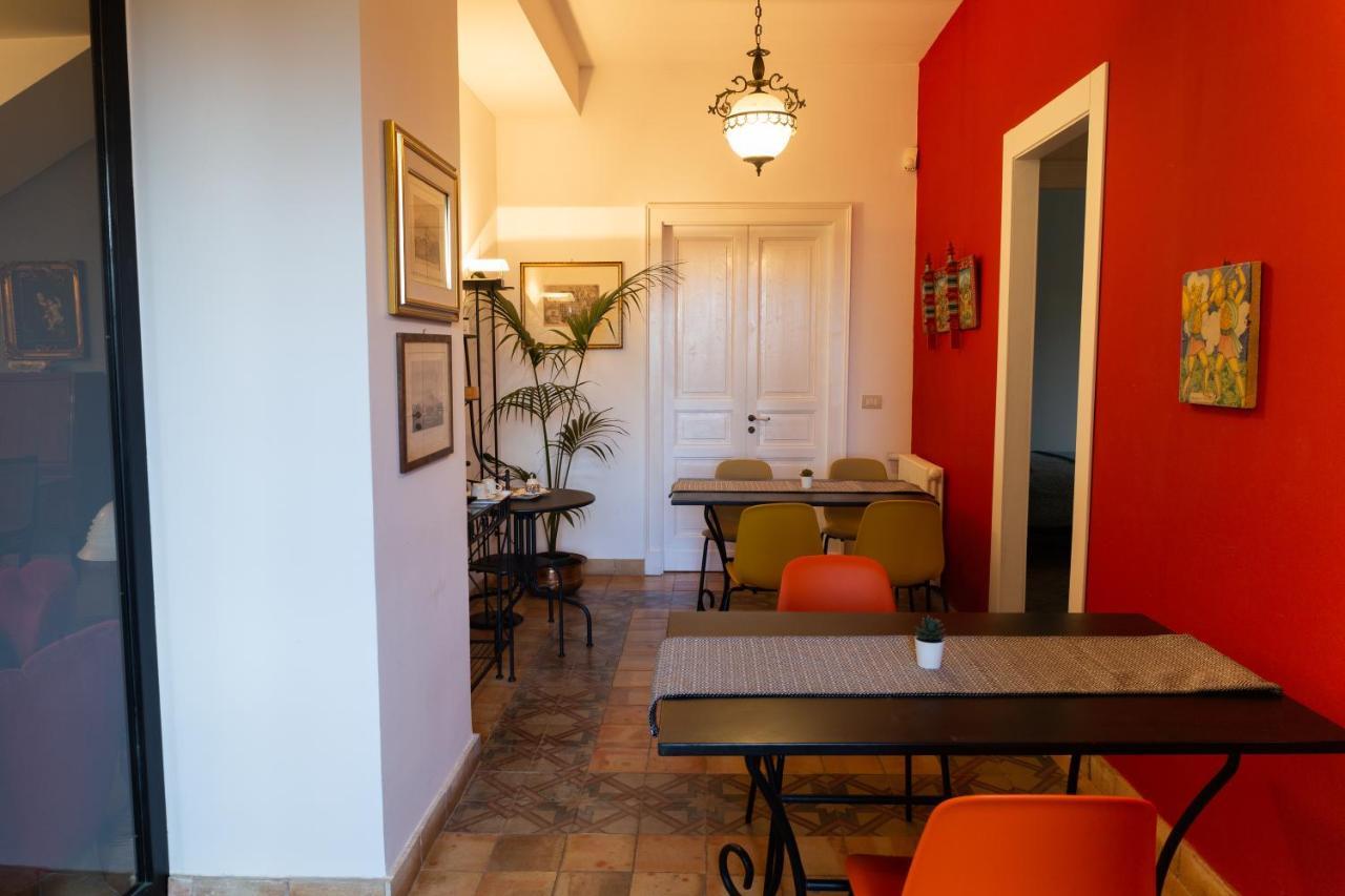 B&B Bellini Міло Екстер'єр фото