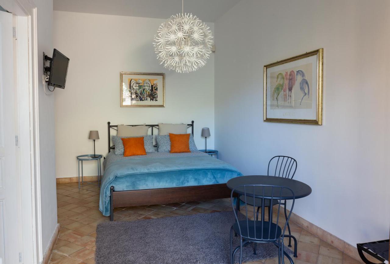 B&B Bellini Міло Екстер'єр фото