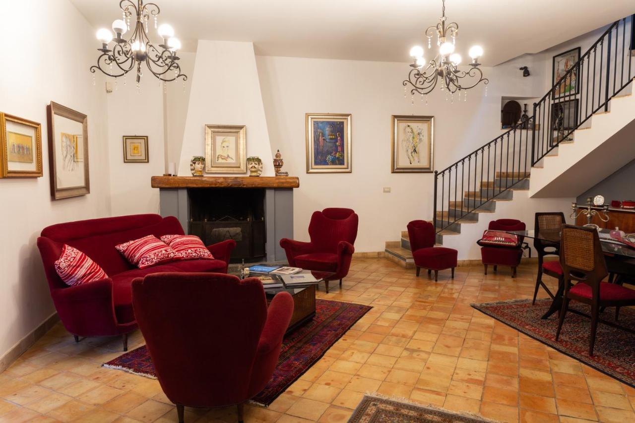 B&B Bellini Міло Екстер'єр фото