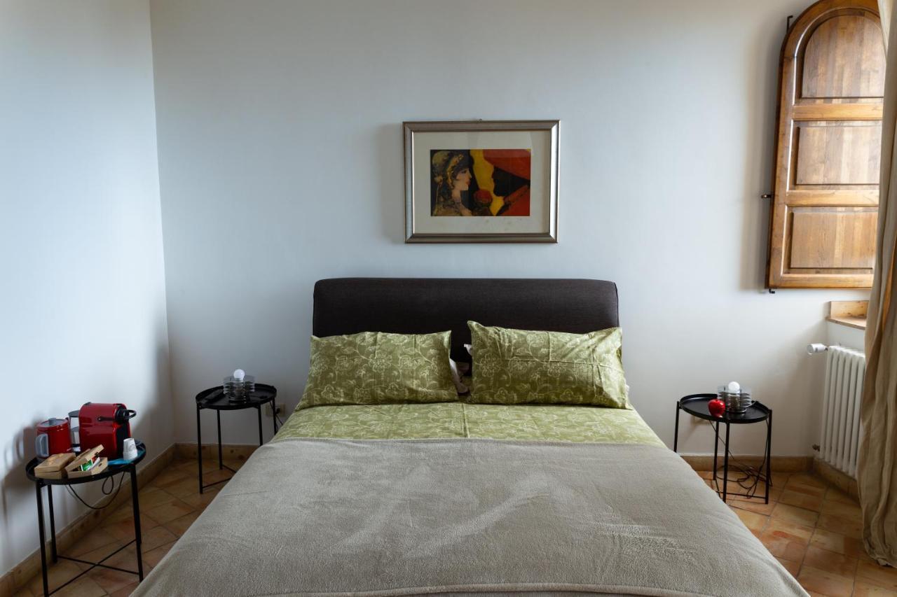 B&B Bellini Міло Екстер'єр фото